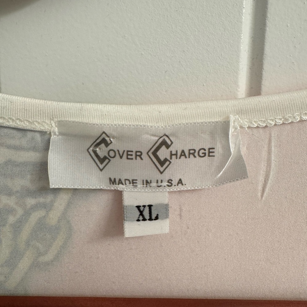 Cover Charge XL Multicolor Vibrant Top - Picture 2 of 6